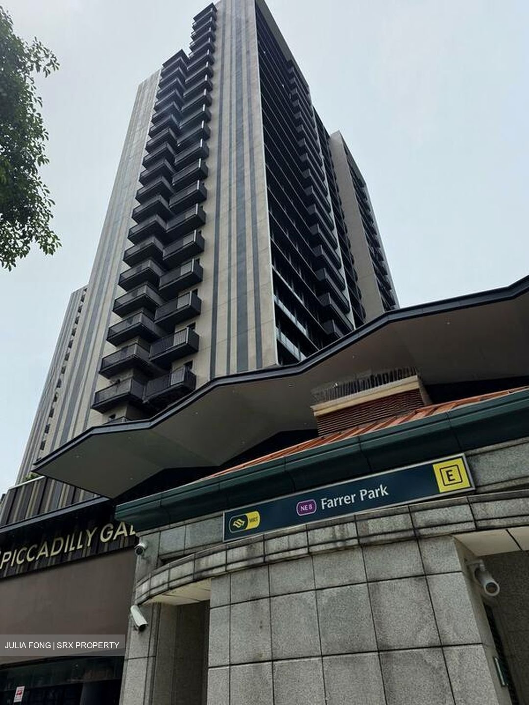 Piccadilly Grand (D8), Retail #505837181